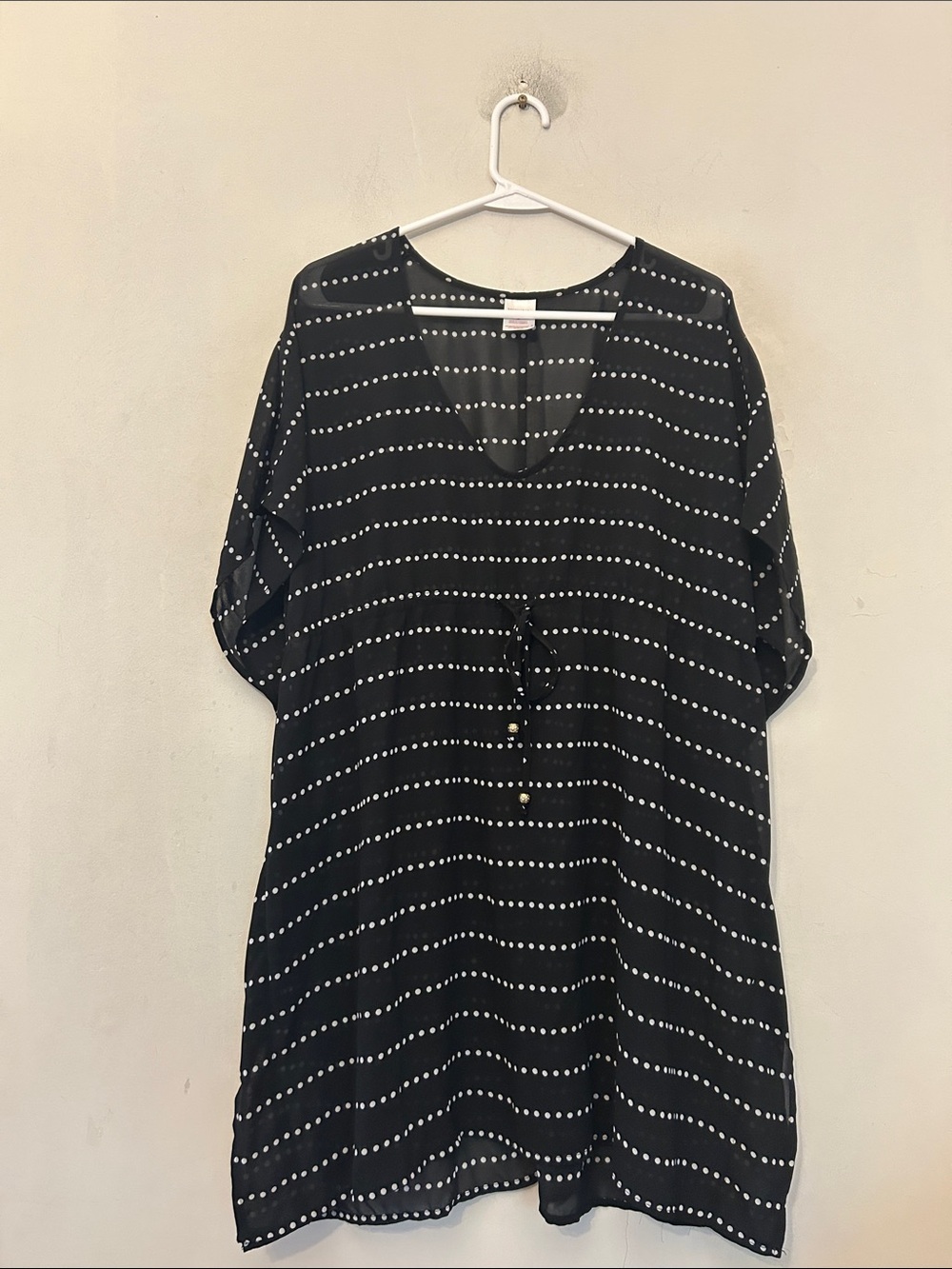 Merona Black Dot-Stripe V-Neck Women's swim cover up Size M EUC
